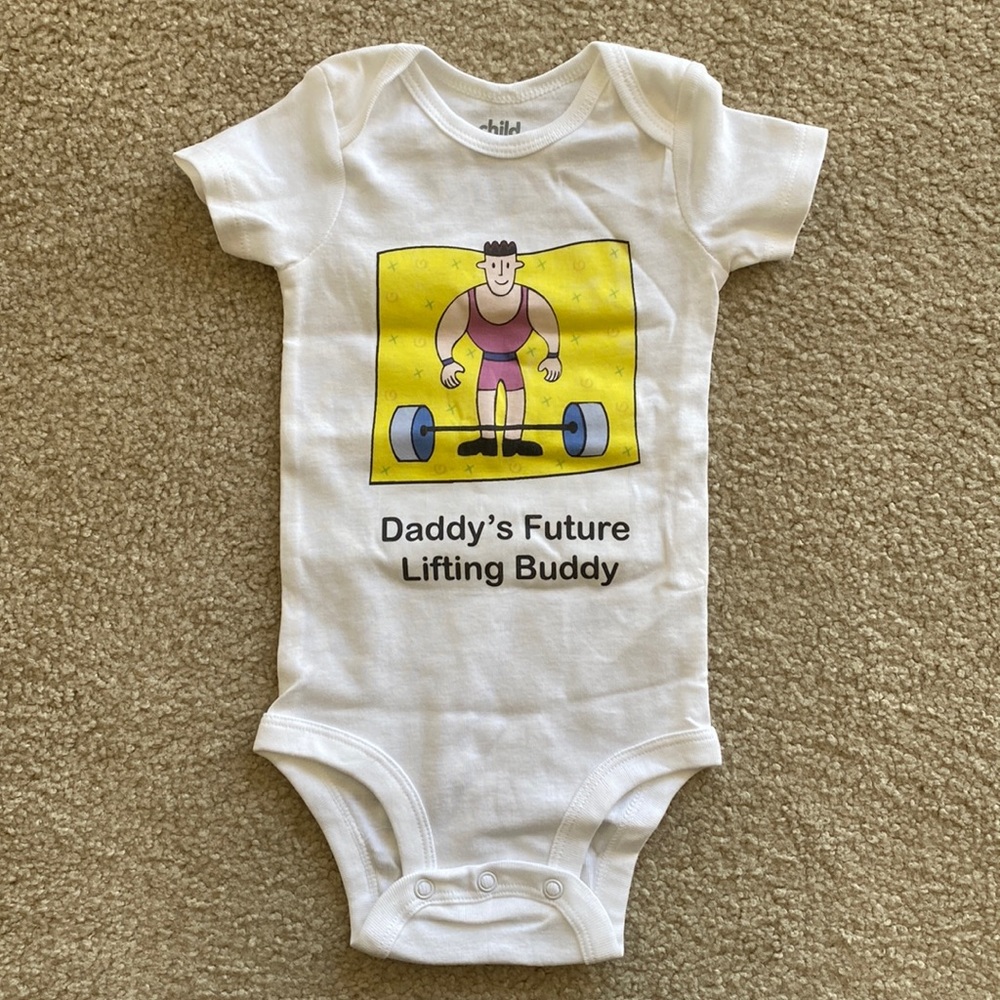 🟡 BOGO NWOT Carter Onesie